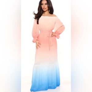 Fashion Nova “Fade Into You” gorgeous ombre maxi dress 👗 read description